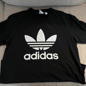 Adidas shirt - Women’s XL